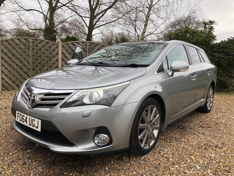 TOYOTA AVENSIS 2.2 DIESEL Excel AUTOMATIC ESTATE FULL SERVICE HISTORY